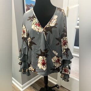 Truth NYC Slate Gray Floral Wrap Blouse with Cream & Red Accents Sz L